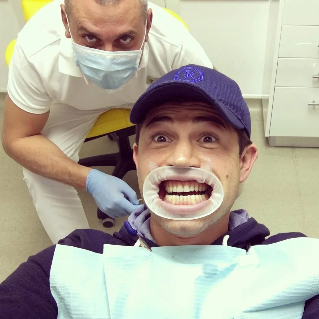 Зубной сегодня. Зубы стоматолог. Известные стоматологи.