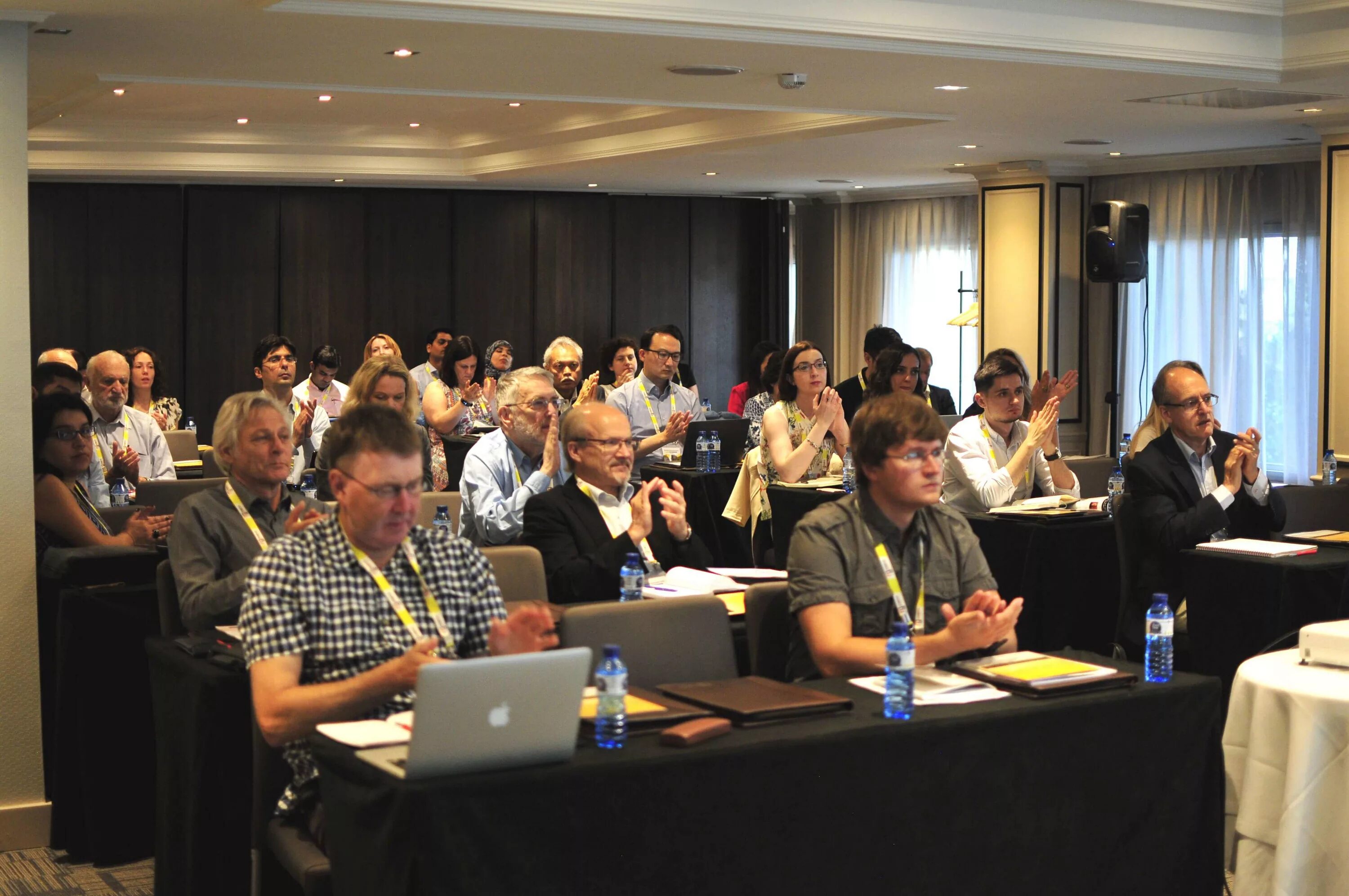 International conferences 2024. Бизнес семинар. International conferences 2024. Редкий мозг конференция 2022. Conference pharmaceutical research логотип.