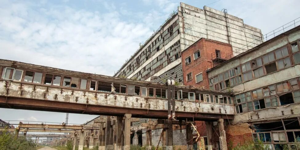 Завод в усолье сибирском. Усолье-сибирское усольехимпром. усолье-сибирское химкомбинат. усолье-сибирское завод химический. химпром усолье-сибирское ртутный.