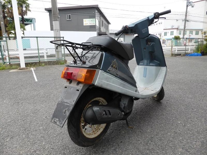 Yamaha jog 2t. Двигатель ямаха джог 2ja. Yamaha jog 2. Yamaha jog 2ja. Yamaha jog 2ja пластик.