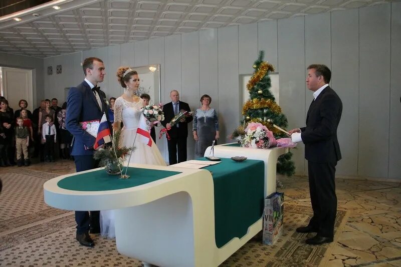 Загс петровск саратовская область. Загс город красноармейск саратовская область. Отдел загс балаково. Загс г балаково. Загс г балаково.