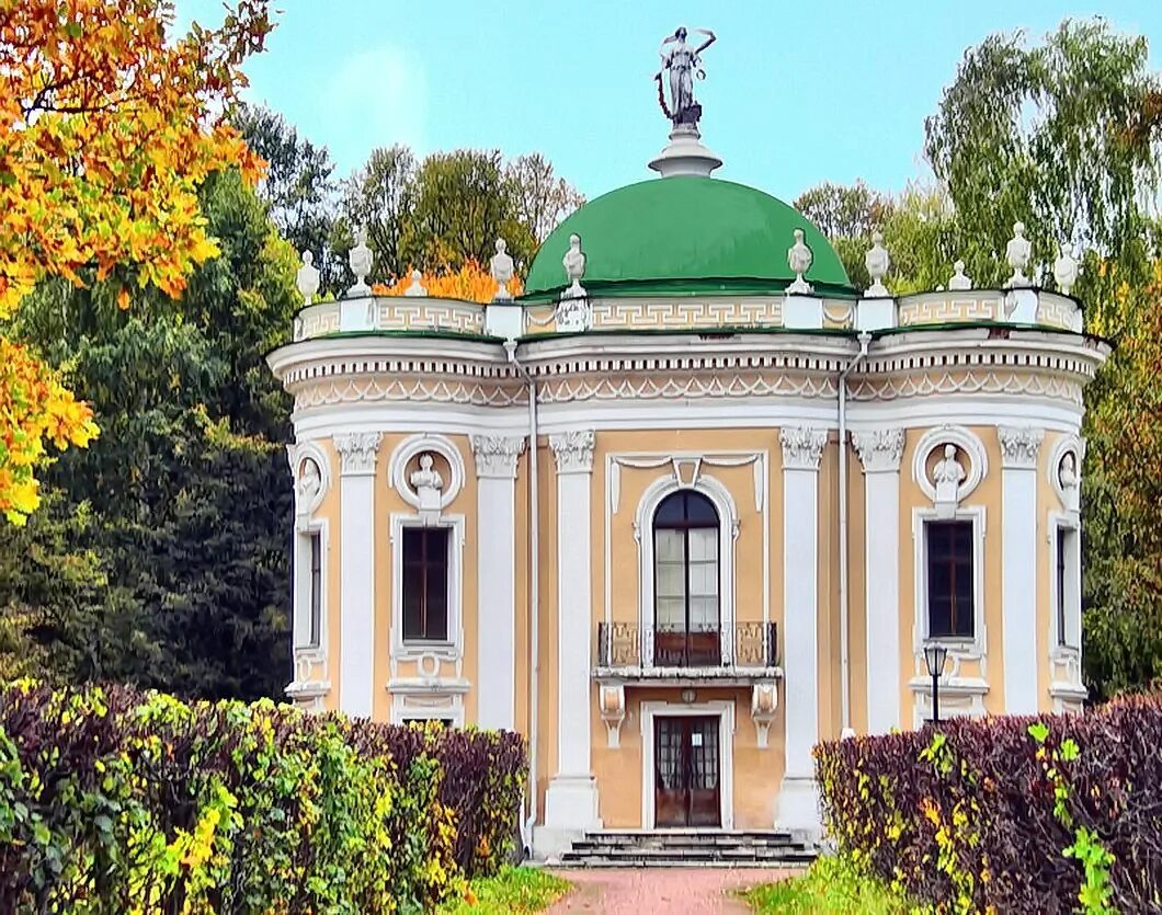 Усадьба кусково история. Усадьба Кусково в Москве. Кусково музей усадьба парк. Дворец графов Шереметевых Кусково. Музей усадьба Шереметьево Кусково.