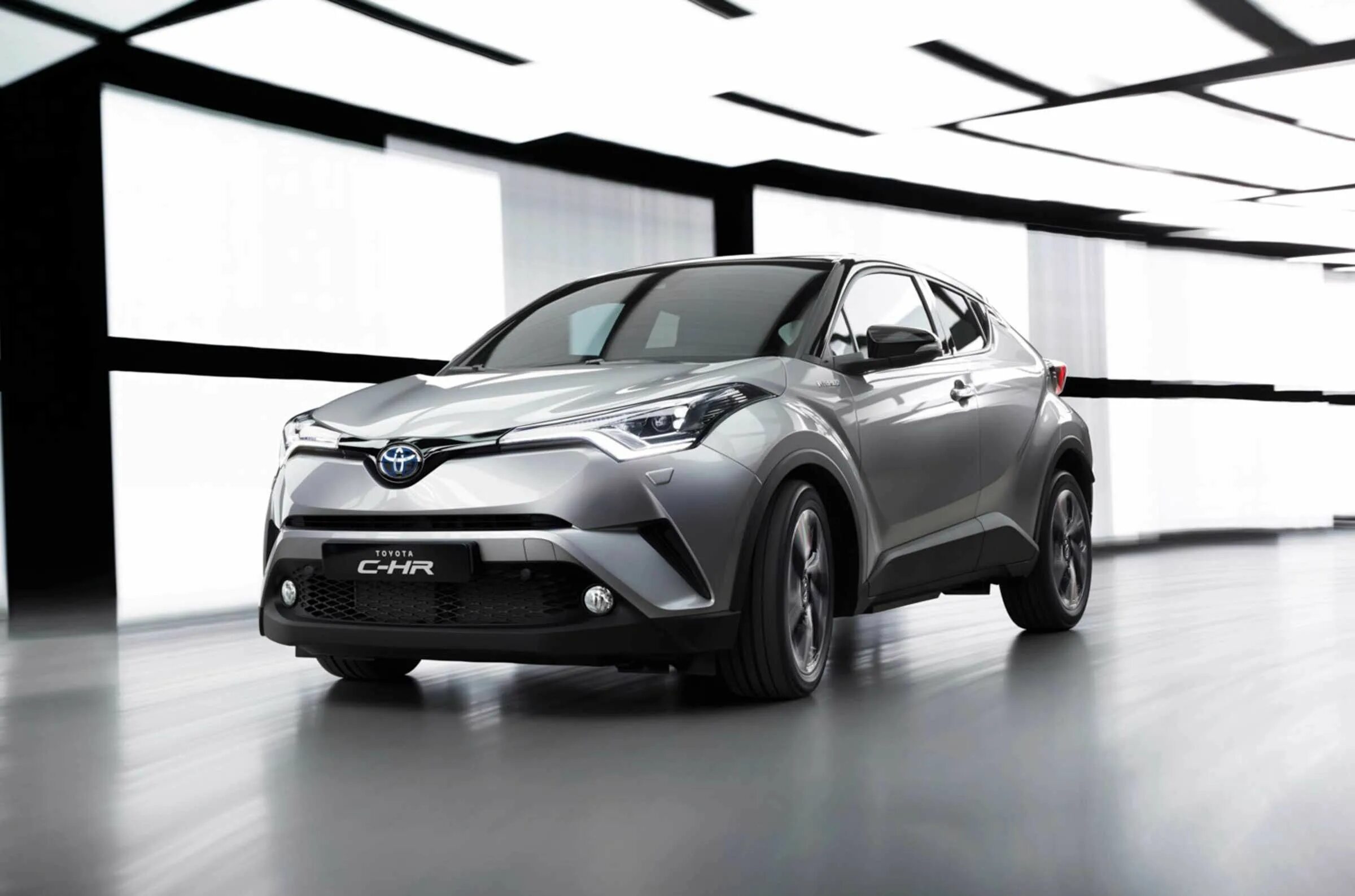 Купить тойоту кроссовер. Кроссовер Тойота Chr. Toyota кроссовер c-HR. Кроссовер Тойота Chr 2019. Toyota c-HR NGX-10.