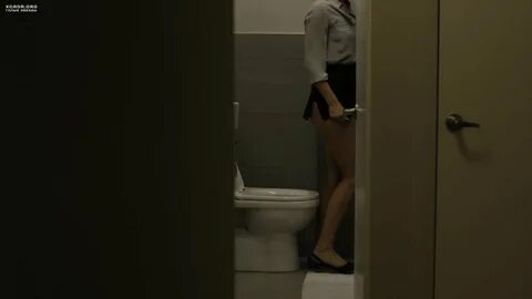 Райли Кио Писяет - Девушка По Вызову (2020) .