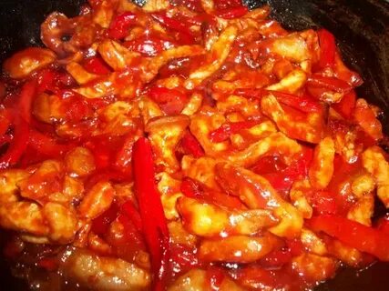 Мясо в соусе с болгарским перцем