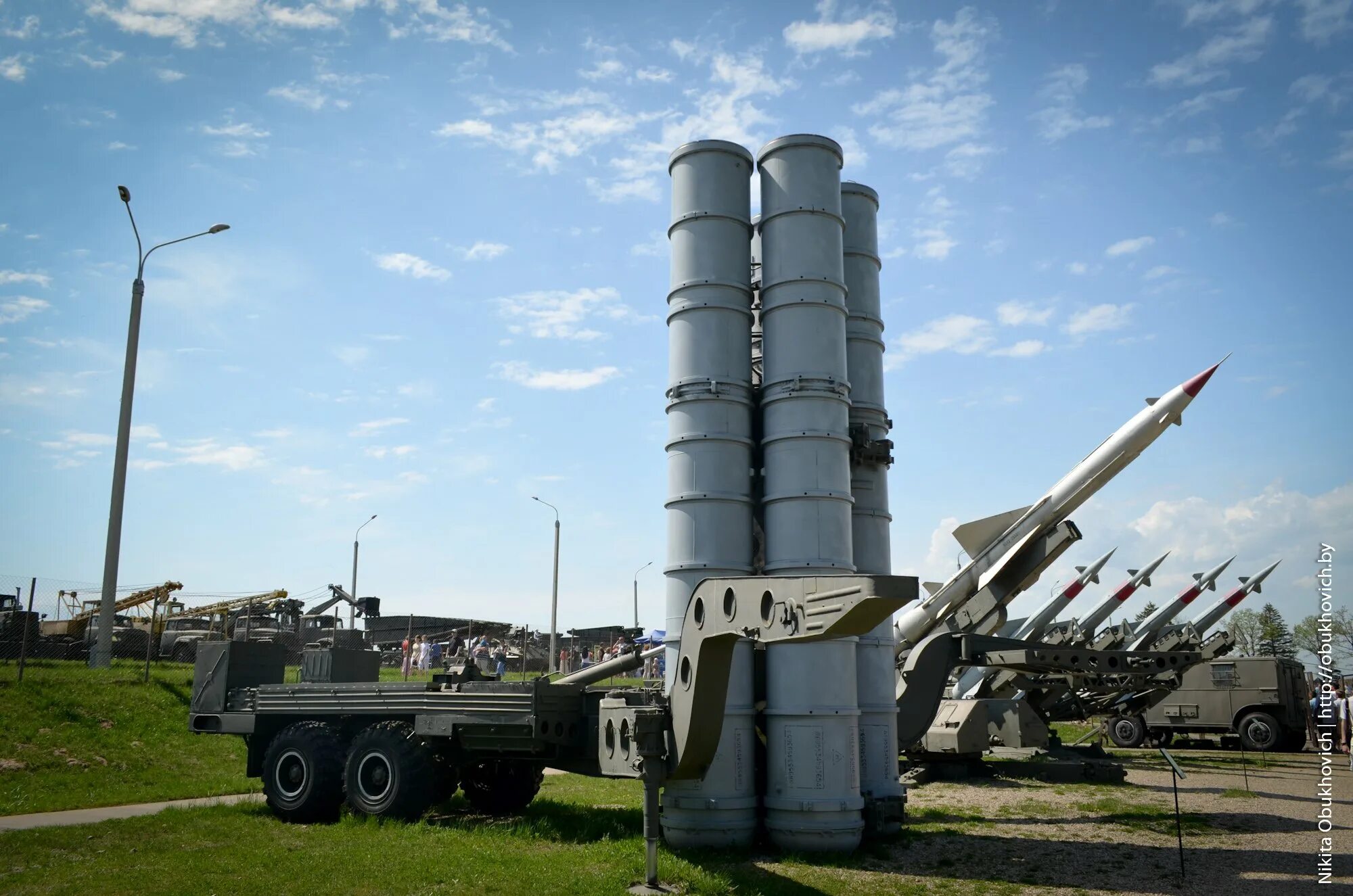 ЗРС С-300п. C-300 ЗРК. Ракета с 300. C300 ракетный комплекс.