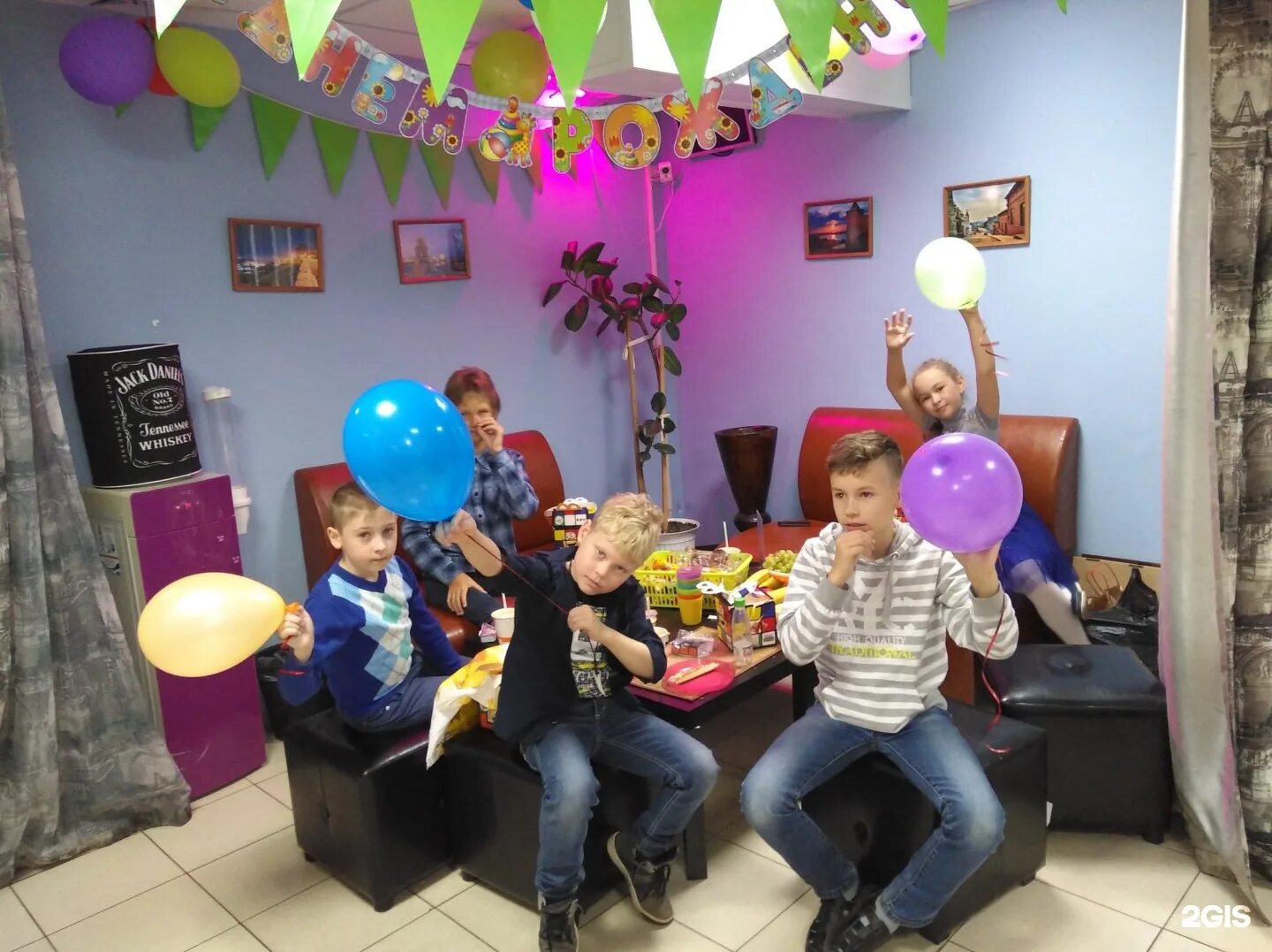 Пятый угол нижний. Квесты 5 угол в нижнем новгороде. 5 угол квест нижний новгород автозавод. куйбышева 39а нижний новгород квест пятый угол. квесты нижний новгород автозаводский район пятый угол.