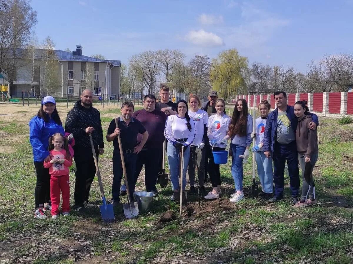 1 мая курск. СОШ 2 пос им к Либкнехта Курчатовского района Курской области. Курчатовский район Курской области. Николаевская средняя школа Курчатовский район Курской обл. Глава Курчатовского района Курской области.