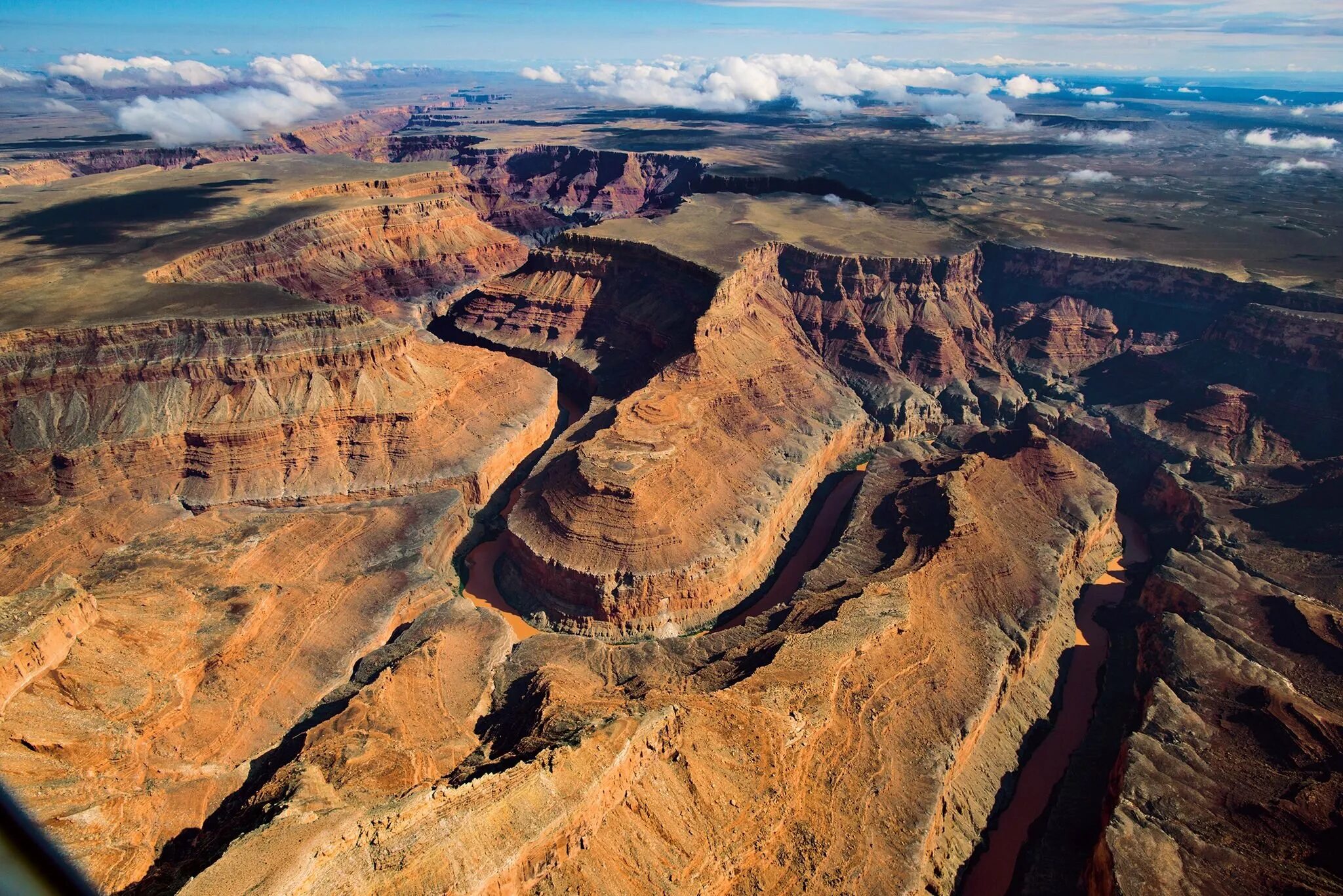 Grand-Canyon - Гранд-каньон (большой каньон). Национальный парк Гранд каньон в Северной Америке. Гранд каньон Колорадо национальный парк Колорадо. Каньон реки Колорадо Северная Америка. Фотография каньона