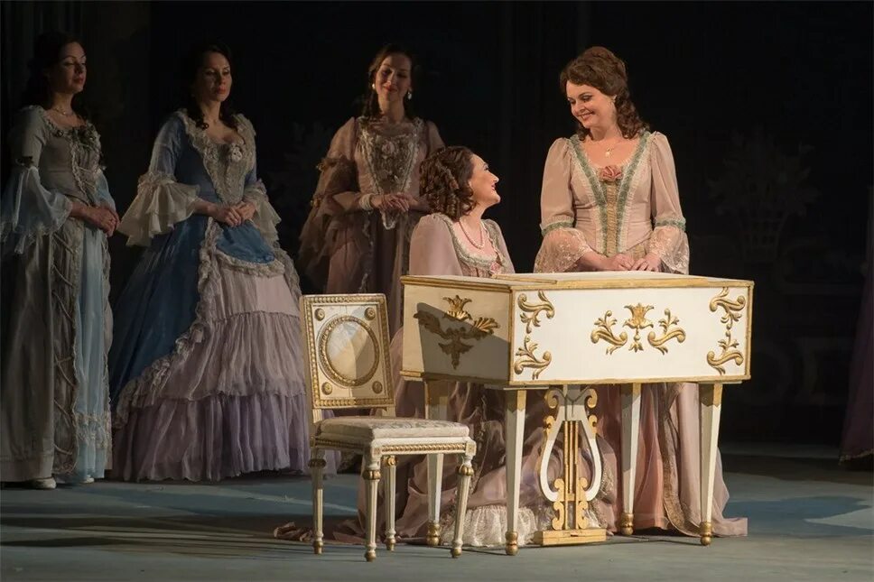 михайловский театр опера. пиковая дама пётр ильич чайковский. пиковая дама михайловский. михайловский театр санкт-петербург пиковая дама. оперы чайковского пиковая дама.