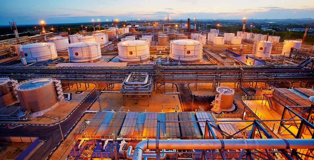 Нефтезавод в тюмени. Тюмень промышленный город. Антипинский завод тюмень. Тюмень нефтегазовая столица. Антипинский завод тюмень.