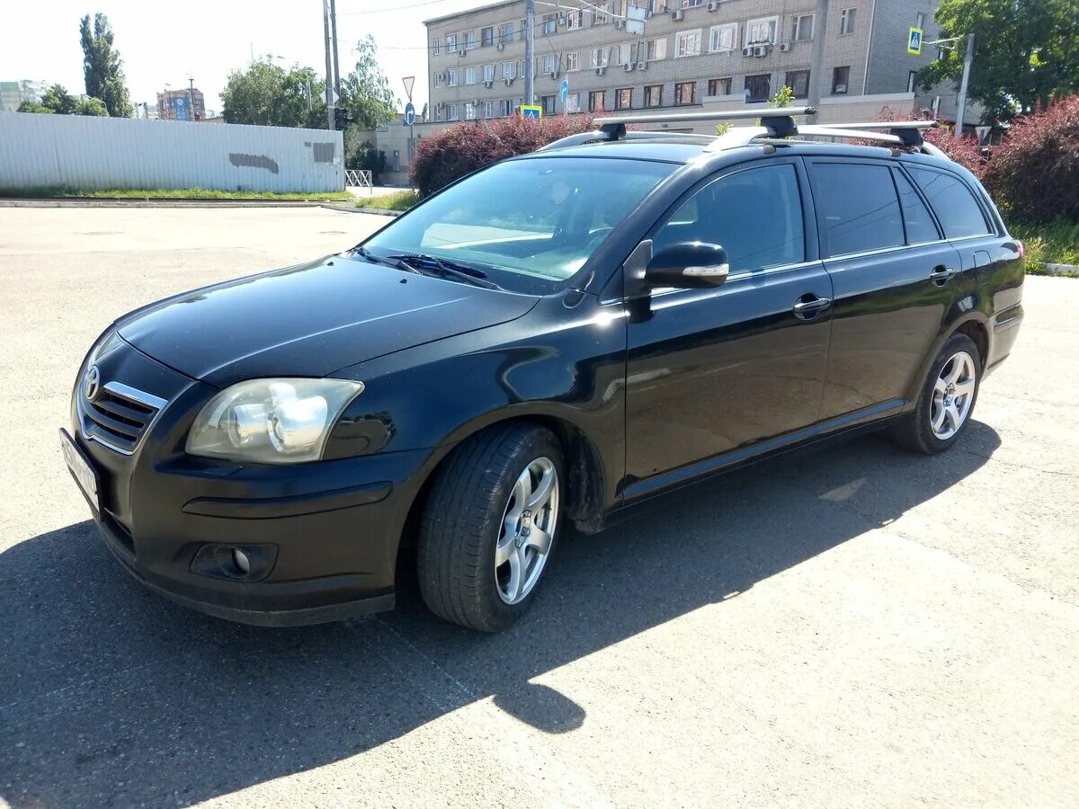 Куплю б у авенсис. Toyota Avensis 2008 универсал. Авенсис универсал 2008. Тойота Авенсис универсал 2008. Тойота Авенсис универсал чёрный механика.