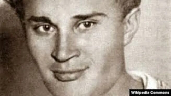 Павел васильев фото Photos of those killed in Stalin's camps, transferred to our time. Author of the