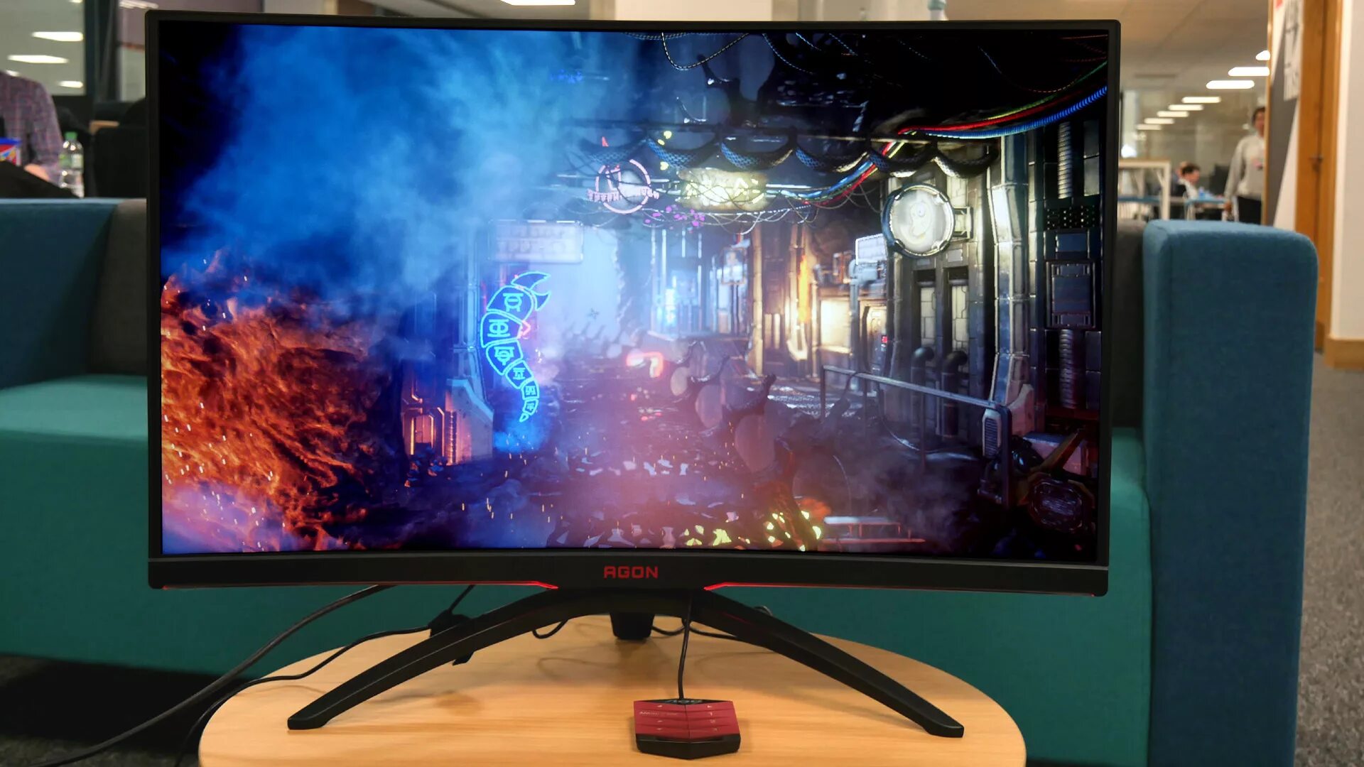 Монитор для xbox series. Монитор AOC Agon ag322qc4. AOC 32" ag322qc4. 31.5 Монитор. Монитор 31.5 дюйма.