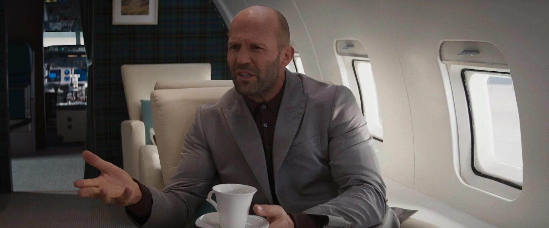 операция фортуна искусство побеждать. операция 'фортуна': искусство побеждать фильм 2022. гая ричи 2022 операция фортуна. операция «фортуна»: искусство побеждать (2022). фортуна искусство 2022.