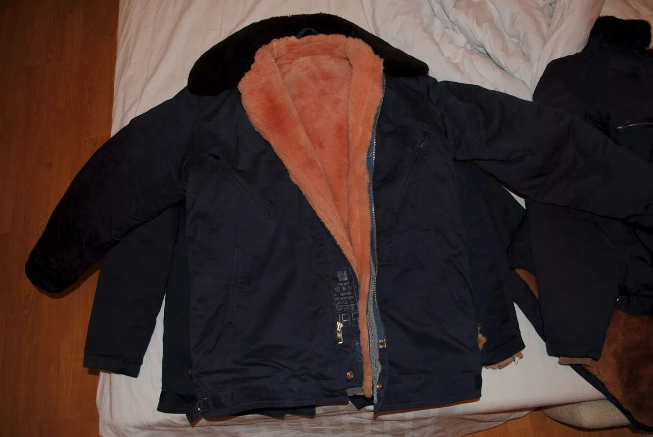 Куртку летную зимнюю ввс. Нагольная летная куртка ввс ссср. Куртка летная 3бм. Куртку летную зимнюю ввс. Летная куртка ввс 1990.