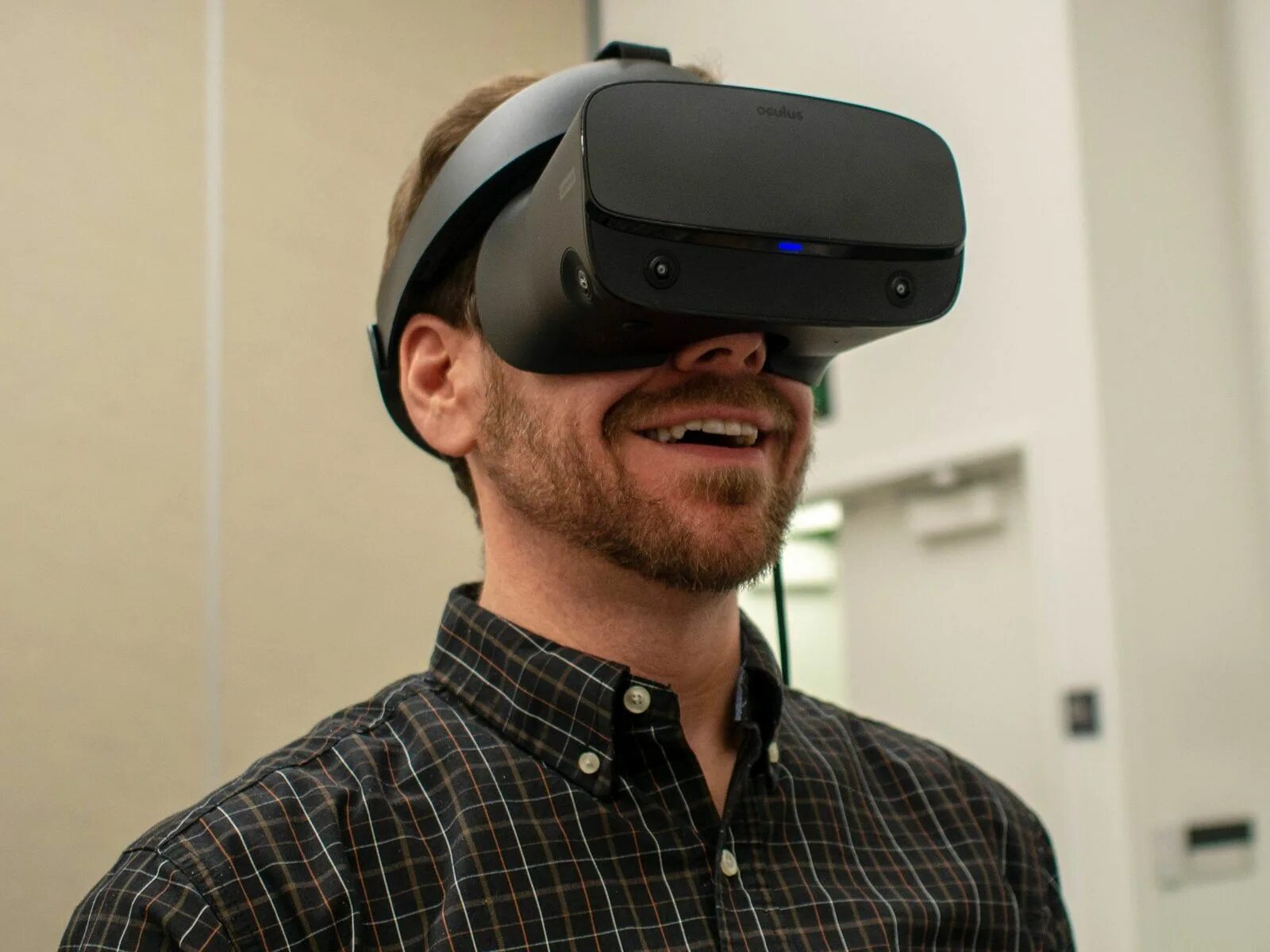 Oculus очки купить. Окулус рифт. VR 2022. VR очки 2022. Oculus Rift фото.