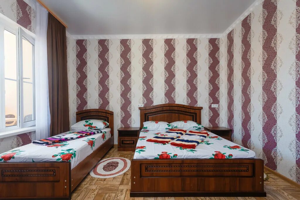 Адлер гостевой дом на ленина 172. Адлер гостевой дом сиар на ленина. Адлер гостевой дом на ленина 172. Адлер гостевой дом на ленина 172. Сочи ленина 172.