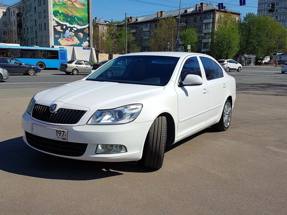 Skoda Octavia a5 Рестайлинг. Skoda Octavia a5 White. Skoda Octavia a5 рестайл. Skoda Octavia a5 белая. Шкода а5 рестайлинг купить