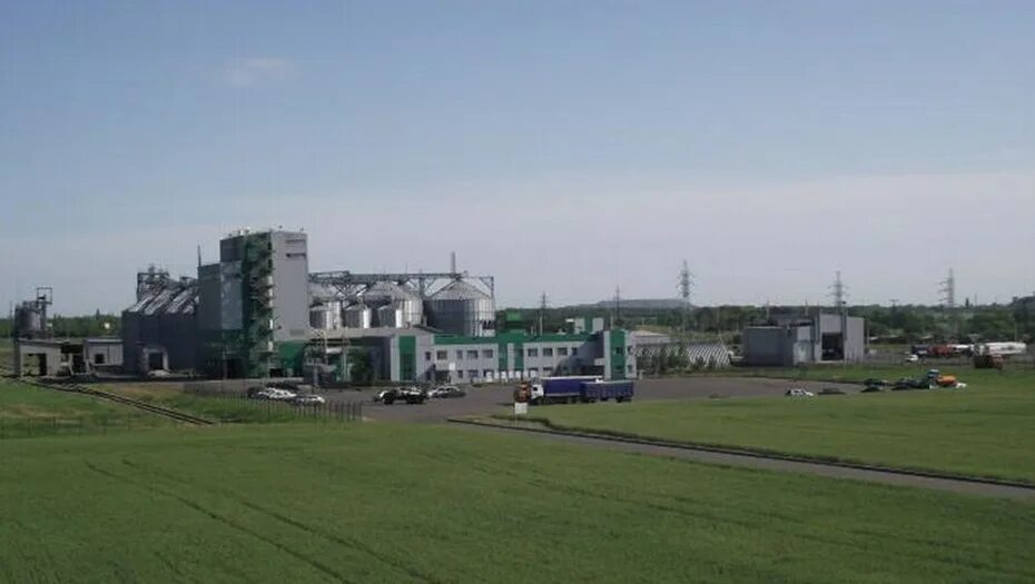 Заброшенный комбикормовый завод боровичи. Ккз завод. Прохоровский комбикормовый завод мираторг. Ковылкинский комбикормовый завод мордовия. Яковлевский комбикормовый завод.