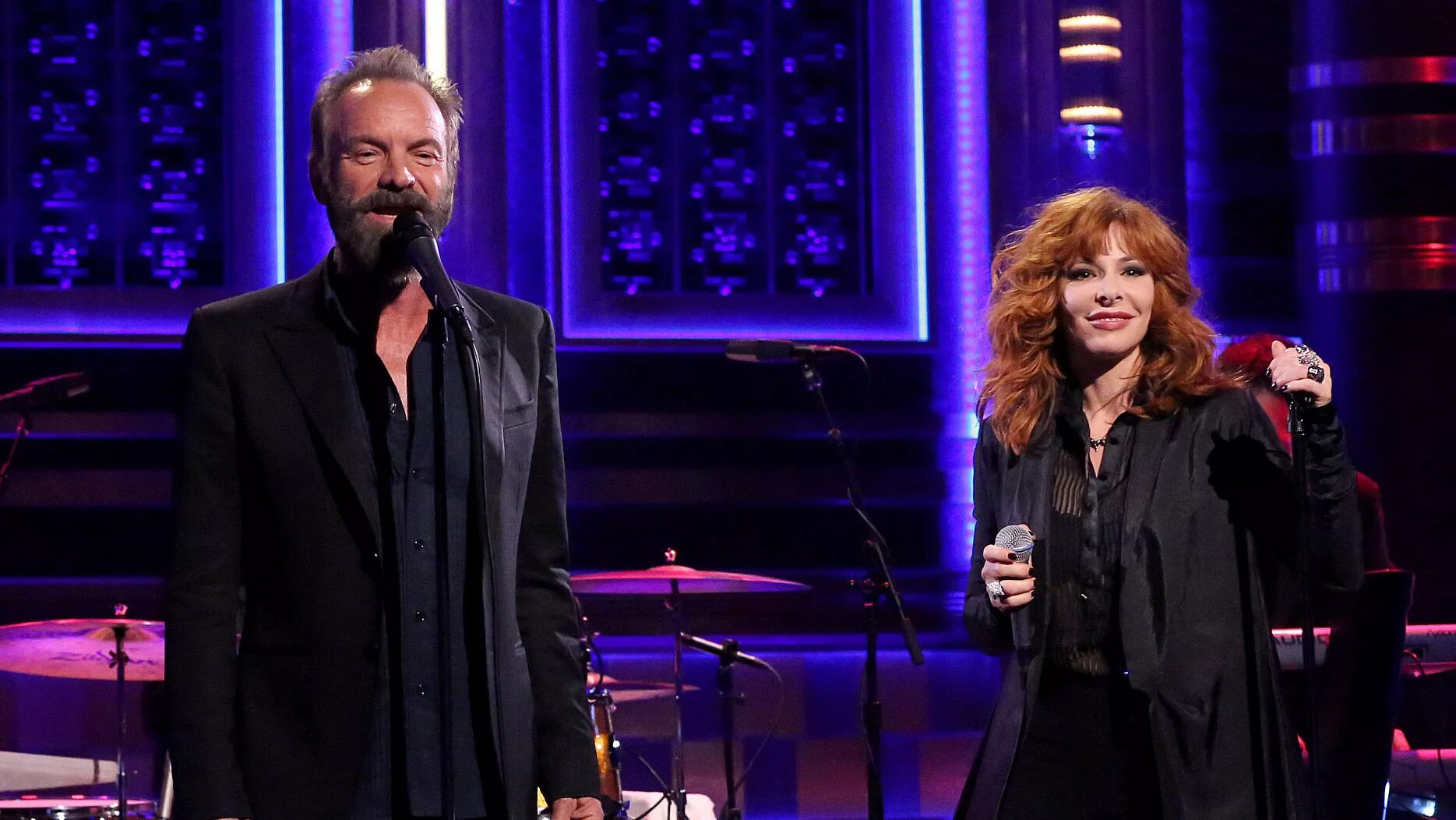 Sting stolen car. Stolen car Mylène Farmer Sting. Farmer Sting stolen car the Tonight show.