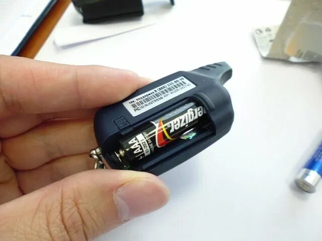 Часы на старлайн а93. Как поменять батарейку в брелке старлайн а93. Как поменять батарейку в брелке старлайн а93. Батарейка для дополнительного брелка старлайн а91. Батарейка белка старлайн е90.