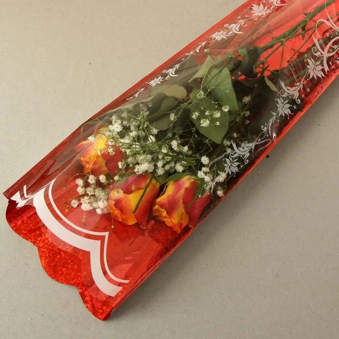 Купить упаковку конус. Упаковочные пакеты для цветов. Целлофановый пакет для цветов. Упаковочный пакет для цветов. Упаковка для цветов конус пакеты.