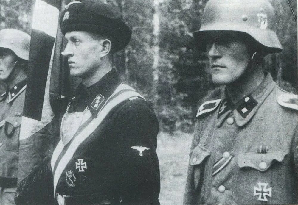 Символ дивизии сс дас райх. Дас райх. Дас райх. Дас райх азов. Эмблема дивизии сс дас райх.