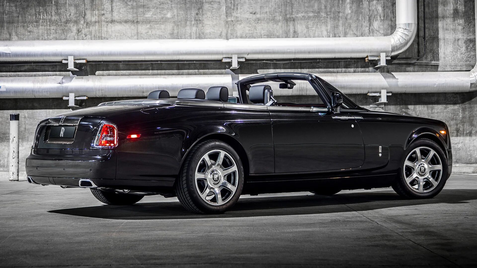 Роллс купе. Rolls Royce Phantom Drophead. Rolls Royce Phantom Drophead Coupe. Rolls Royce Phantom купе. Rolls-Royce Phantom Drophead 2015.