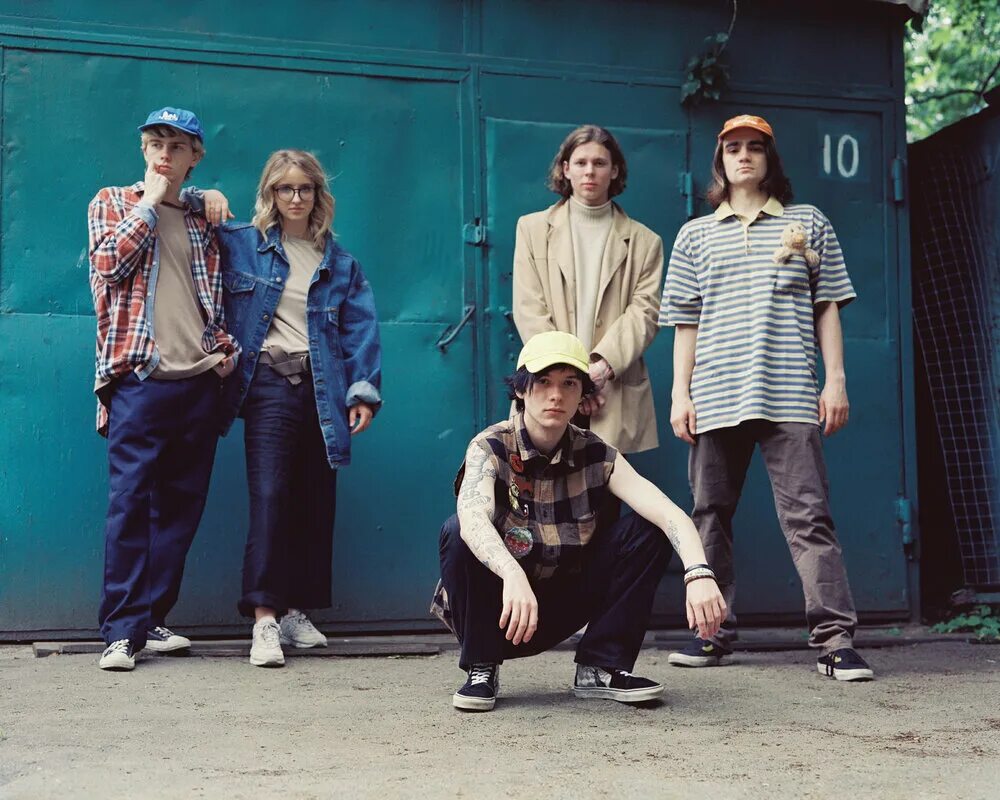 Туда сюда олимпос. Обложка группы папин олимпос. Папин олимпос леня. Папин олимпос 2021. Папин олимпос обложка альбома.