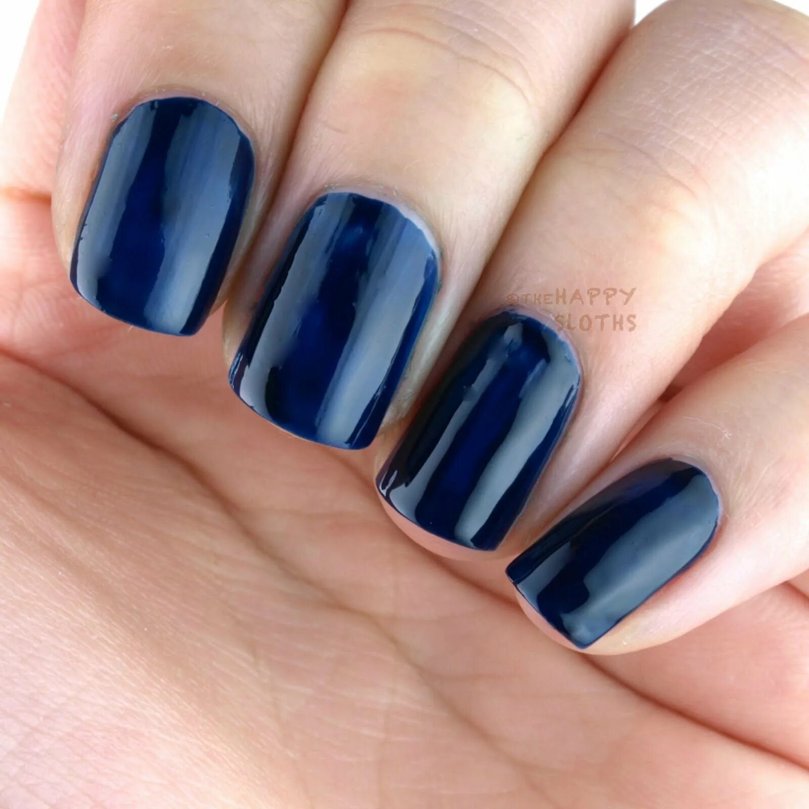 синие ногти. синий лак для ногтей. ногти индиго. ногти цвета индиго. лак индиго для ногтей.