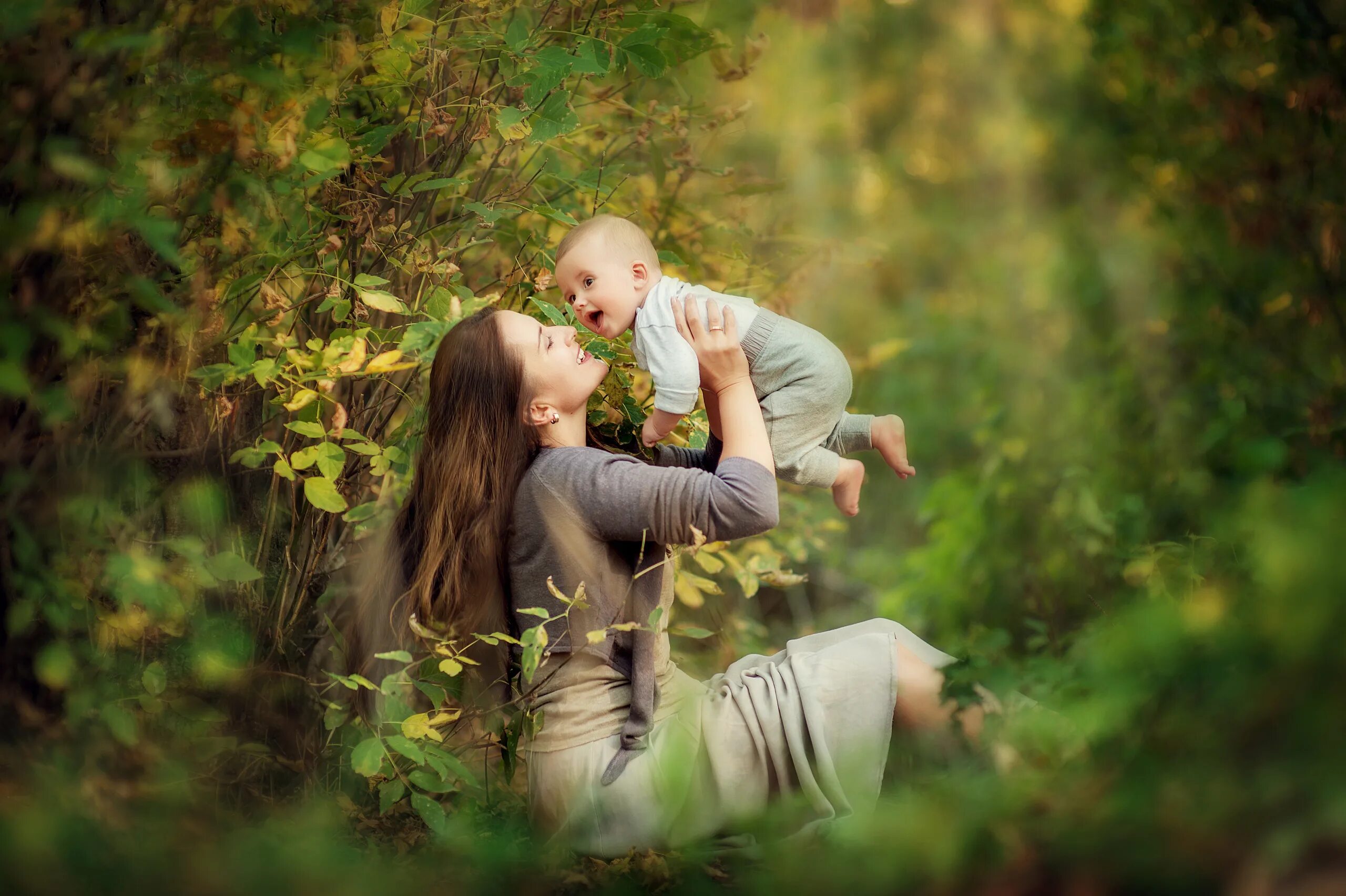 Новогодняя фотосессия с сыном в студии. Детский фотограф москва. Семейный фотограф москва. Семейная фотосессия фотограф. Фотографии ваших детских.