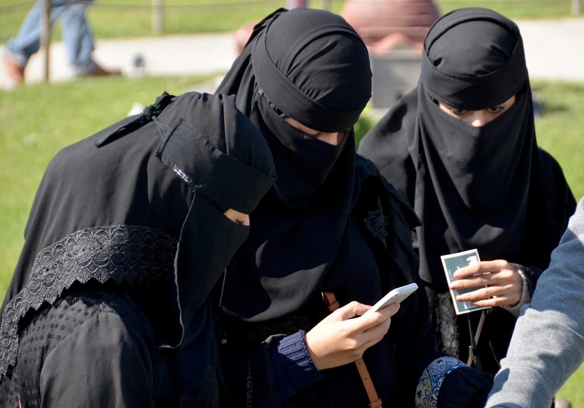 У ислама есть девушка. Женщина мусульманка. У ислама есть девушка. Малазийцы мусульмане. Мусульманки.