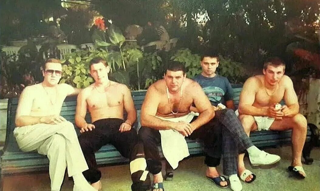 Саша сибиряк бандитский петербург. Братки 90-х опг. Преступные группировки 90-х. Ореховская опг сергей ананьевский. Ореховская группировка в 90 е.