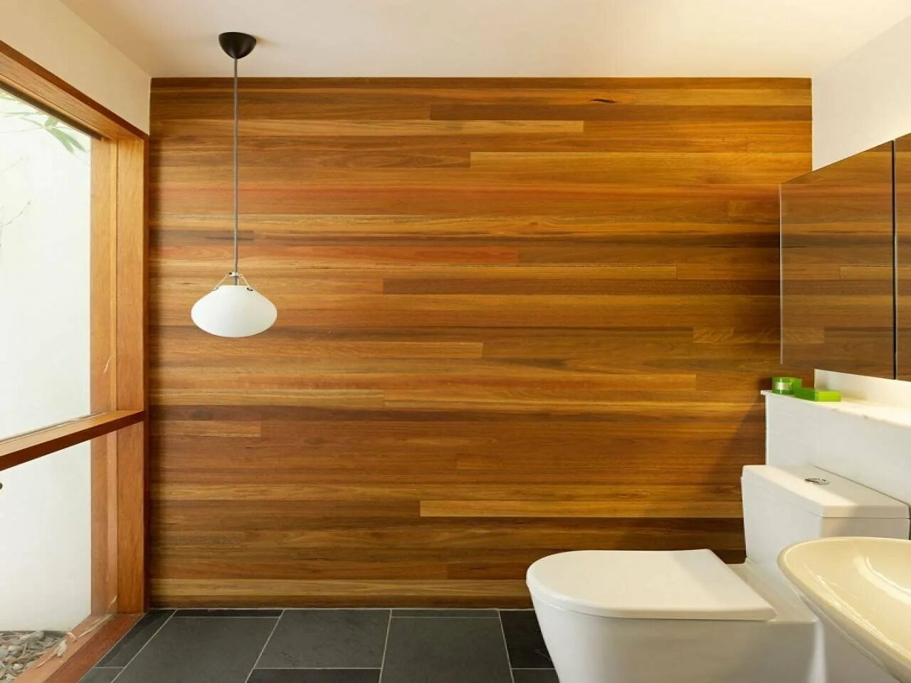Панели для ванной под дерево. Панели для отделки стен в ванной. Дерево в интерьере ванной комнаты. Панели МДФ для стен в ванной. Отделка пвх плиткой