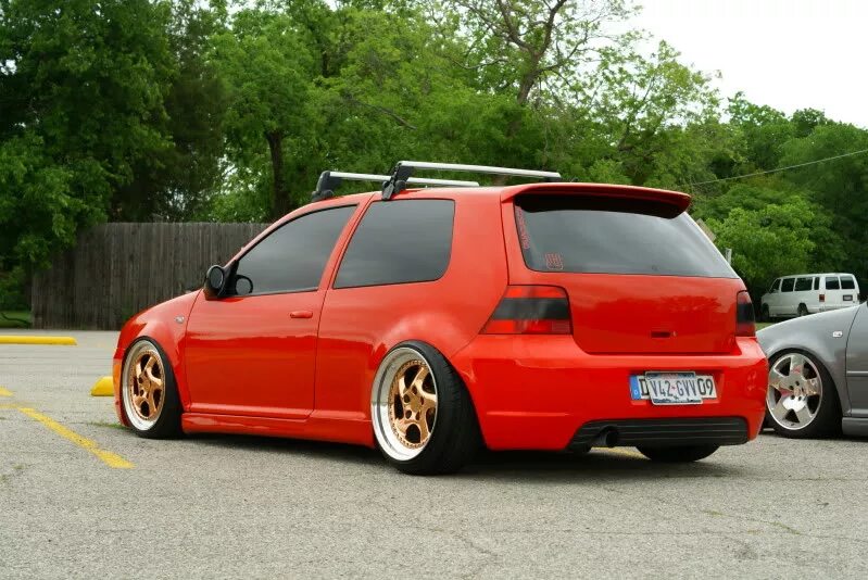 Golf mk4 GTI. VW Golf 4 GTI. Спойлер Volkswagen Golf 4 r32. Volkswagen Golf GTI mk4 r32. Спойлер на гольф