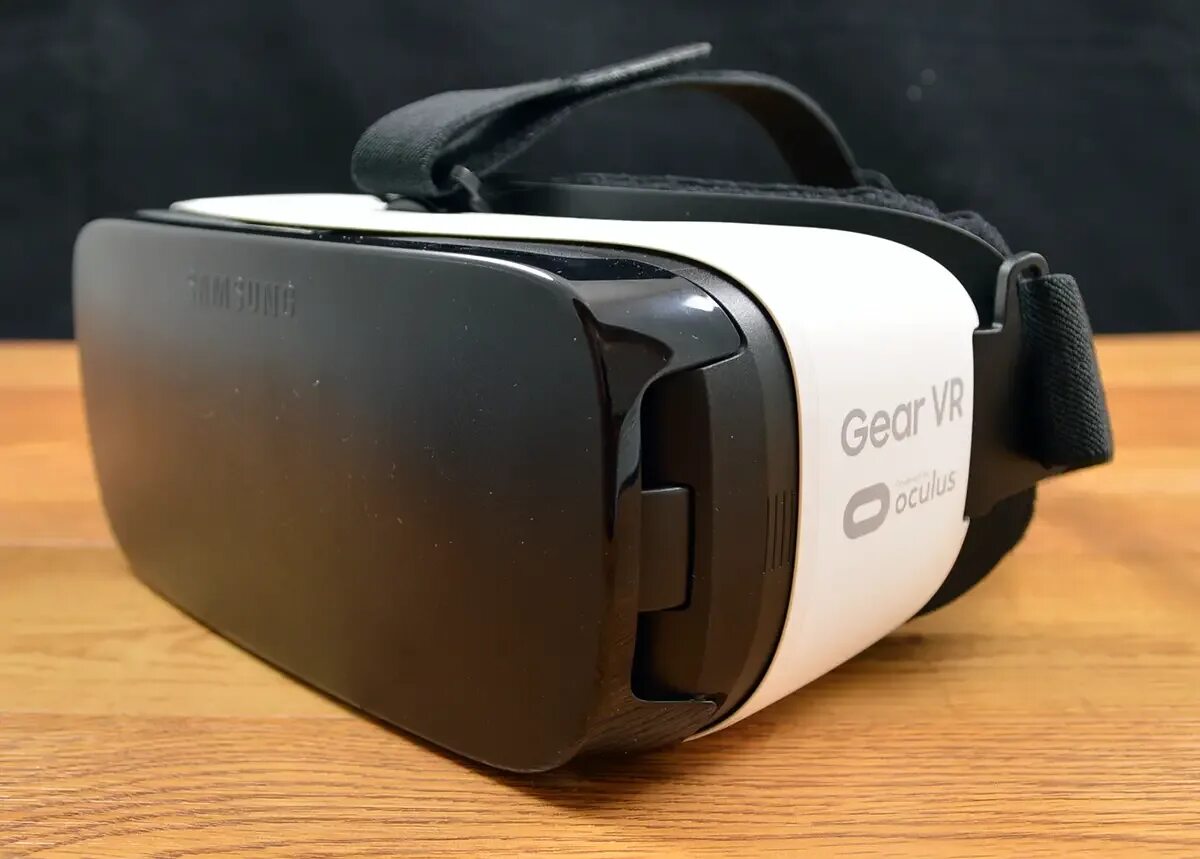Виртуальные очки samsung gear vr. Samsung gear vr. очки виртуальной реальности самсунг gear vr. очки samsung gear vr. очки samsung gear vr sm r322.