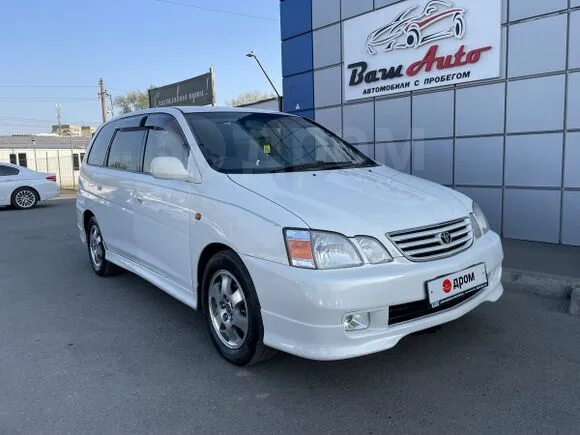 Тойота бу 2000. Тойота бу 2000. Тойота королла 2000. Тойота королла 2000 года. Тойота платц 2000.