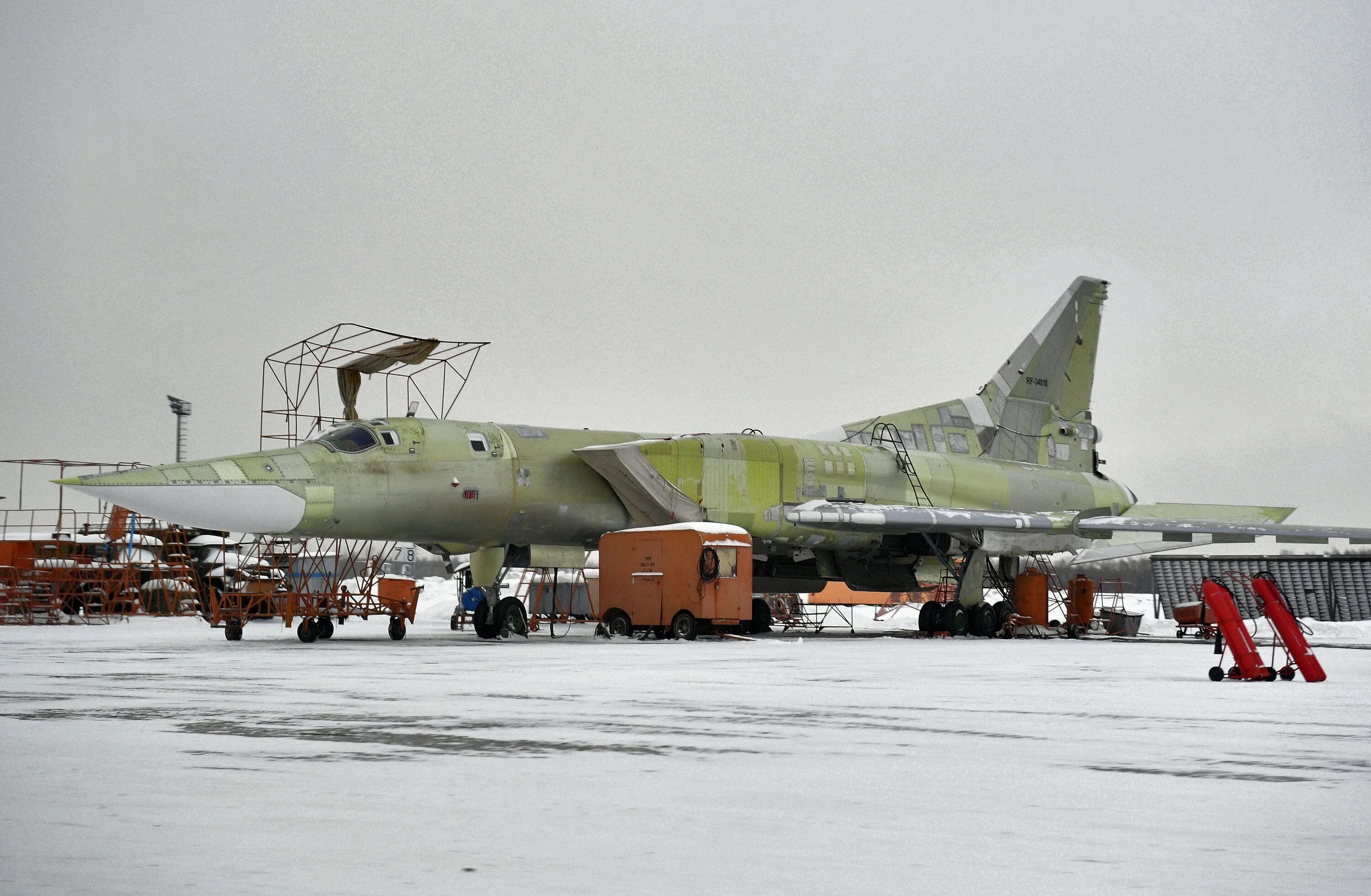 С 22 м годом