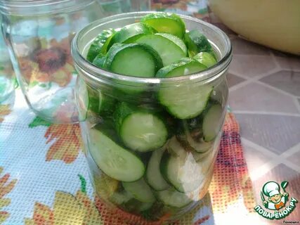Маринованные кружочки огурцов