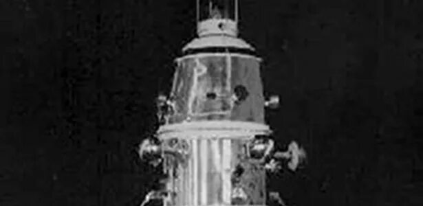 Искусственные спутники Луны 1966 год. Искусственный Спутник Индия 1985. Луна 10 декабря 1990.