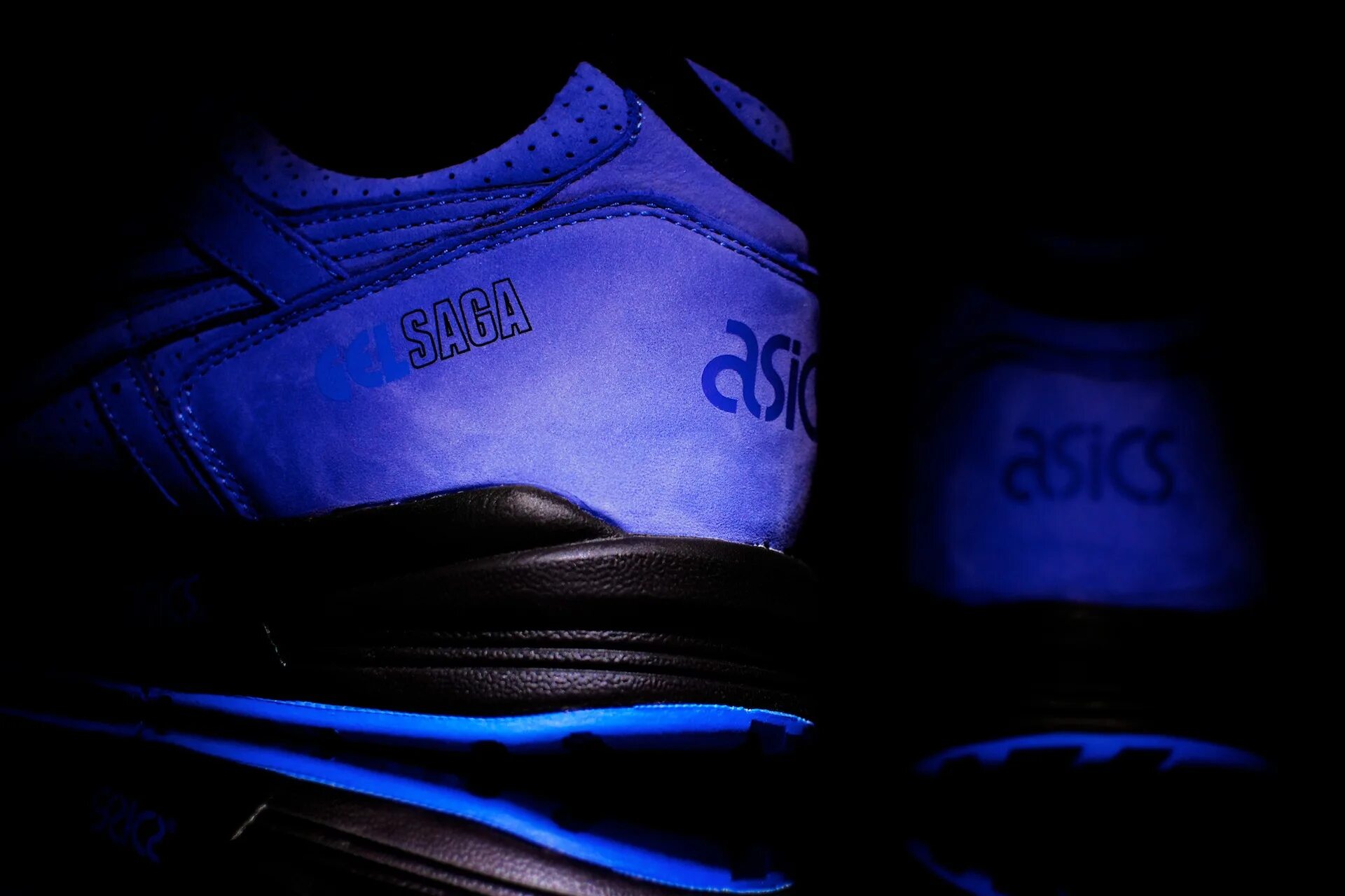 Asics как отличить. Асикс Gel Saga. ASICS Gel Saga Ronnie Fieg. ASICS Gel Saga синие. ASICS Kith.