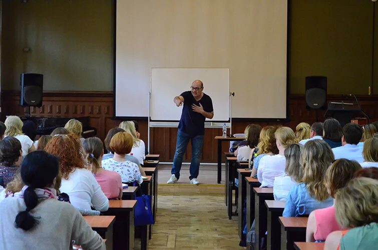 Обучение в школах санкт петербурга. Школа апельсин санкт-петербург. школа димы зицера в спб.
