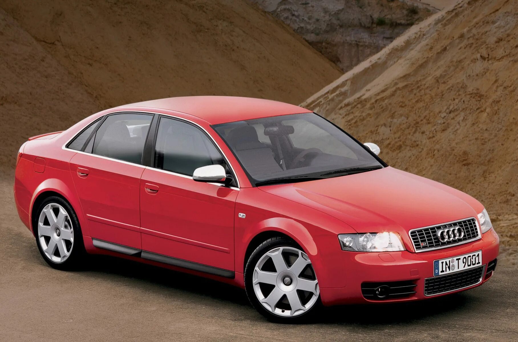 Audi s4 b6. Ауди s4 2003. Audi s4 b6 2003. Audi s4 b6 седан.