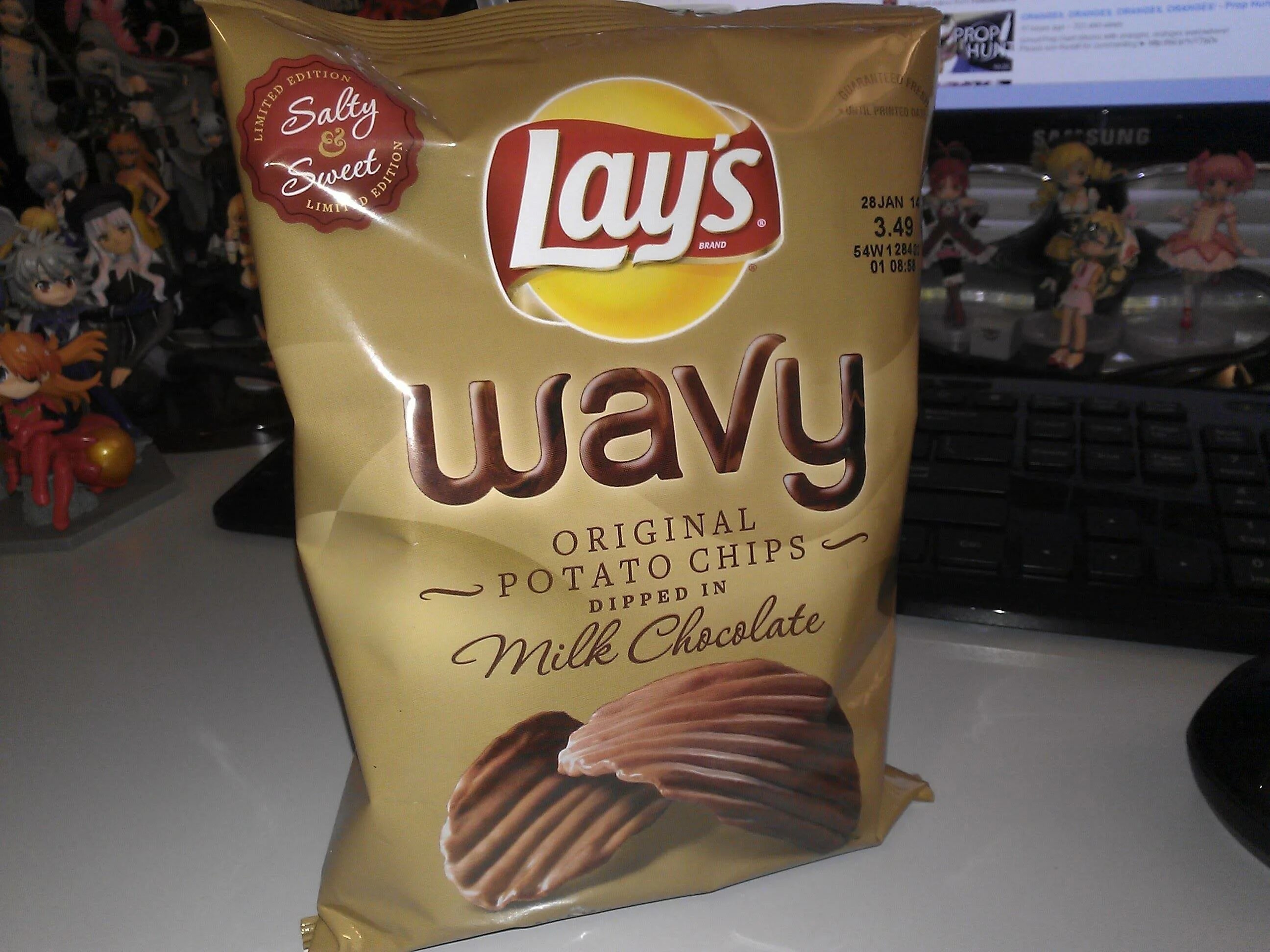 Lays strong васаби. Экзотические чипсы. Лейс с хамоном. Лейс хамон. Чипсы в упаковке.