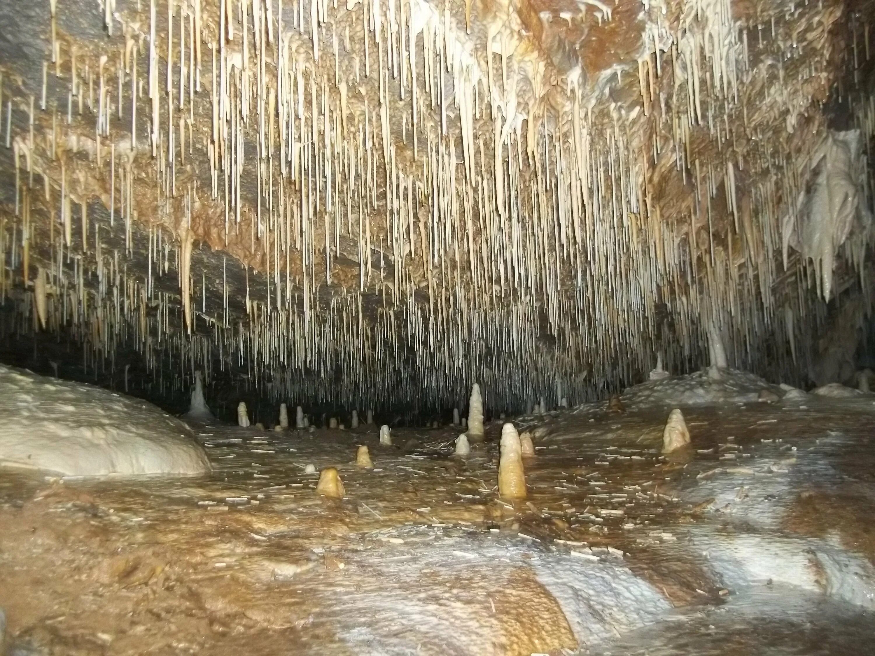 пещера октябрьская башкирия. пещера октябрьская зилим.