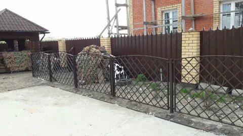 Прилегающая территория забор