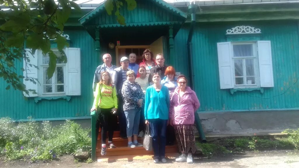 Погода алакаевка самарской области кинельского. Алакаевка Кинельский район. Село Алакаевка Самарская. Алакаевка музей Ленина Самарская область. Поселок Алакаевка Самарская область.