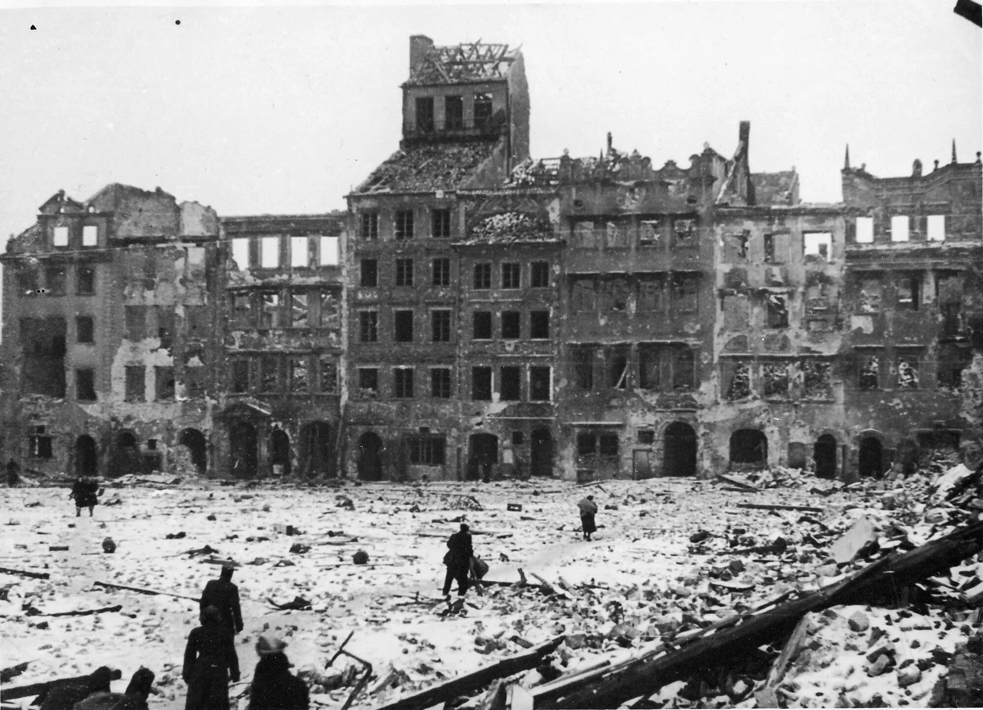 Варшавское восстание 1944. Варшава после войны 1945. Разрушенные здания в Варшаве 1944. Варшава в годы войны 1941-1945.