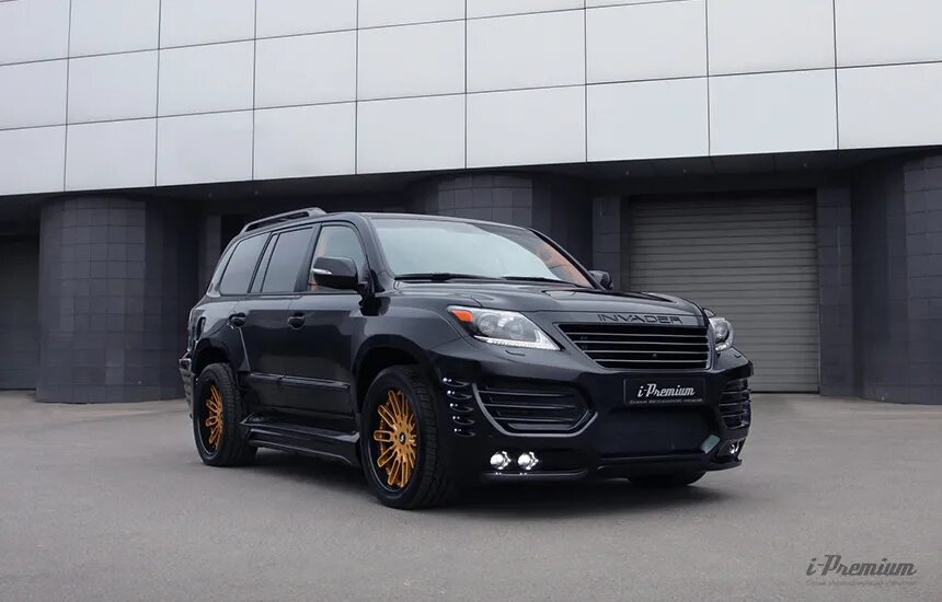 Invader отзывы. Лексус 570 invader. lexus 570 invader черный. lexus lx invader l60s. lexus lx 570 invader.